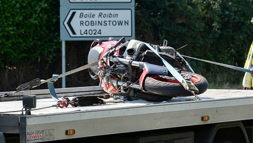 Gardaí have appealed for witnesses to the crash