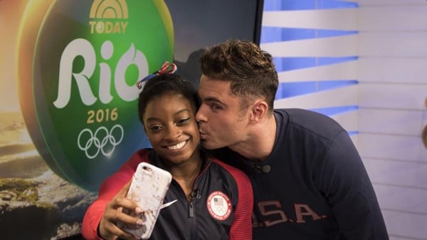 Simone Biles is delighted when she meets idol Zac Efron, image via Twitter