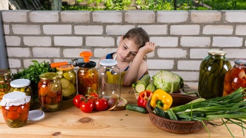 Bill in Italy could punish parents who restricts children's diet to veganism