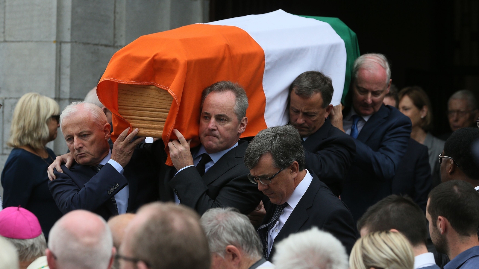 Funeral for former tánaiste Peter Barry in Cork