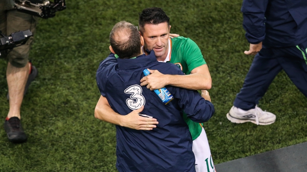 Robbie Keane and Martin O'Neill embrace after Ireland's record goalscorer was substituted against Oman
