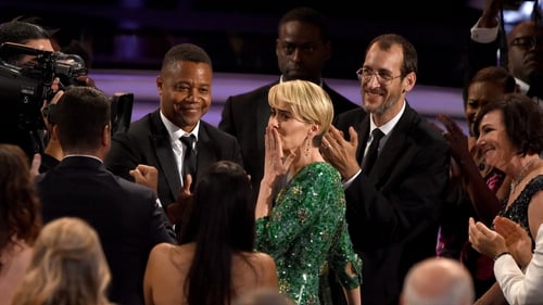 The People v OJ Simpson: American Crime Story team celebrate Sarah Paulson's (centre) win for her portrayal of prosecutor Marcia Clark - Clark is on the right of the picture