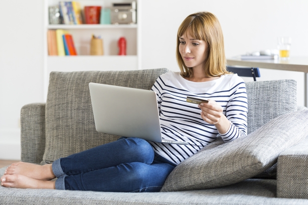 There are risks to shopping online