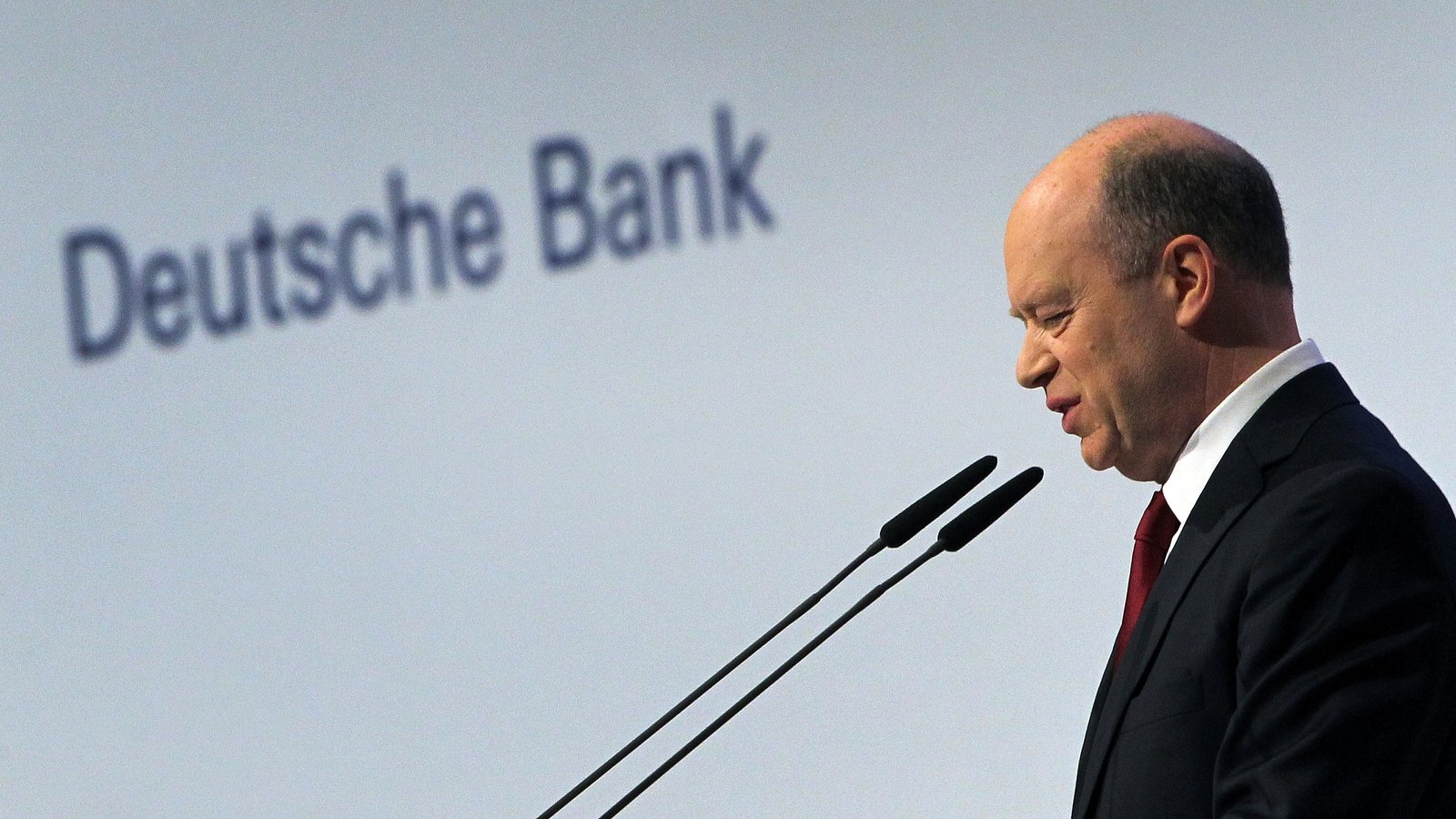 Deutsche Bank posts third consecutive annual loss