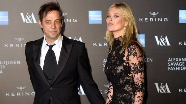 Jamie Hince and Kate Moss are said to have quietly made their split formal