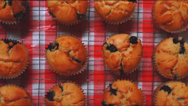 This week Molly Makes super tasty blueberry and white chocolate muffins! So yummy and great for sharing. Watch the video below and get baking!