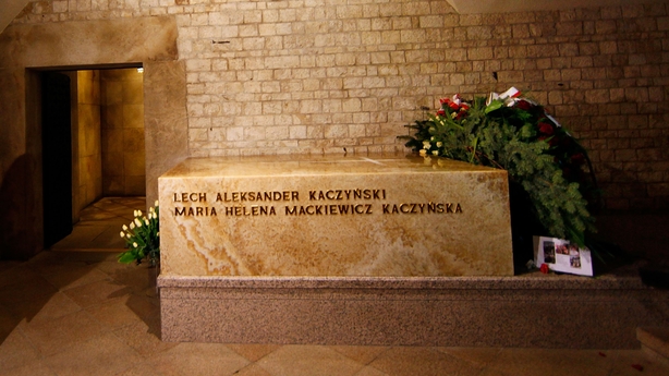Lech and Maria Kaczynski crypt