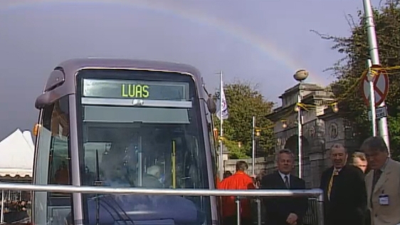 Luas (2001)