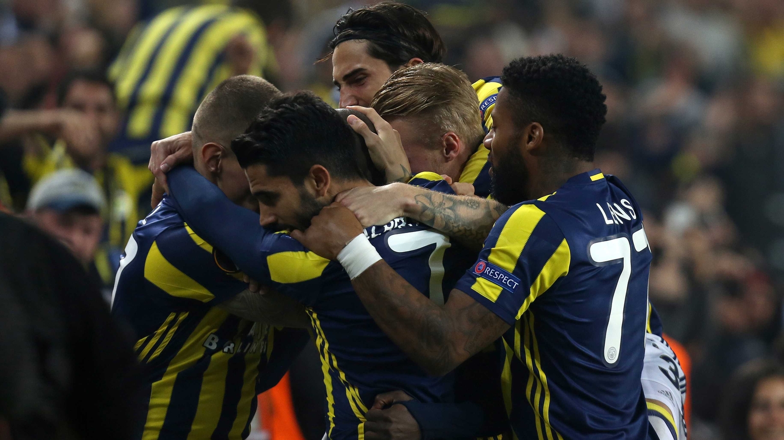 Fired-up Fenerbahce darken Mourinho's mood