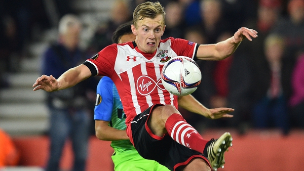 James Ward-Prowse controls the ball against Inter