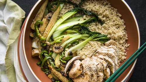 Chinese Chicken with Quinoa is a great option for a healthy and tasty dinner!