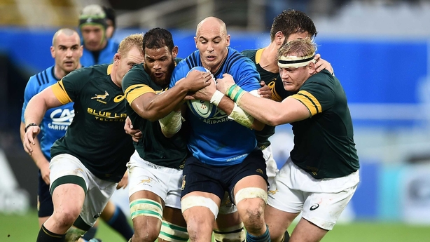 Sergio Parisse in action against South Africa