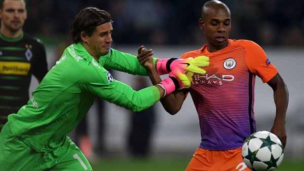 Fernandinho (R) was sent off for two bookings