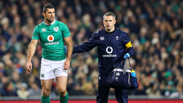 Rob Kearney is withdrawn from the field