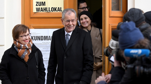Alexander Van der Bellen after he cast his vote