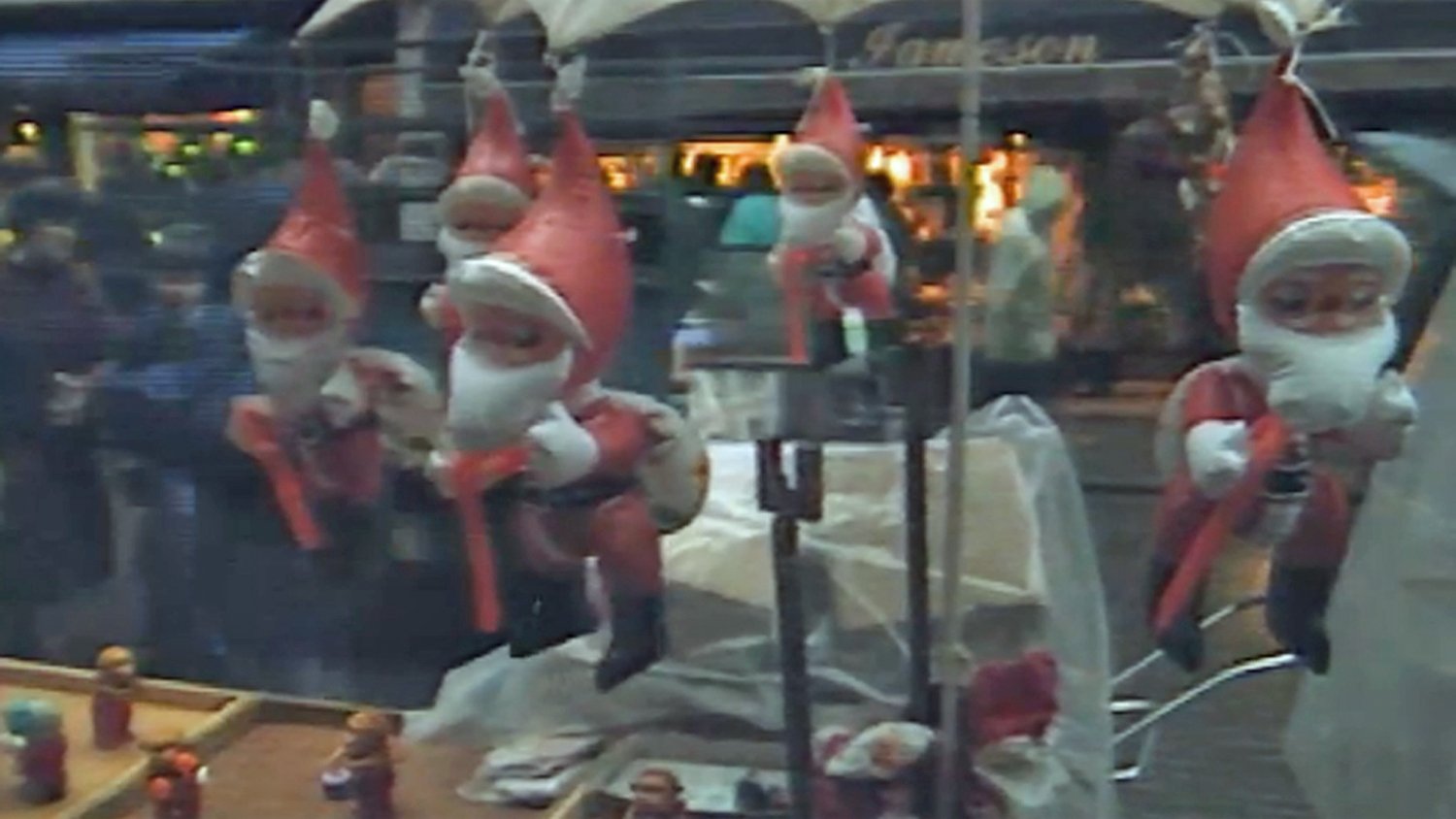 RTÉ Archives | Lifestyle | Dublin City Christmas Shopping