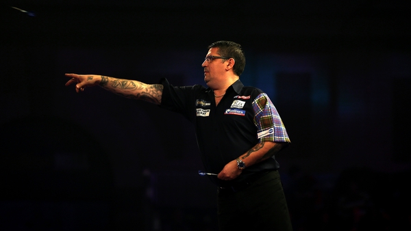Anderson is seeking a third successive PDC world title
