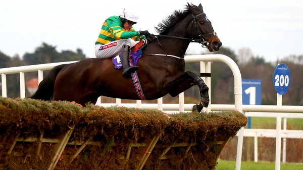 Slowmotion impressed on the way to victory at Naas