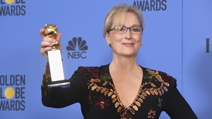 Meryl Streep quoted her late friend Carrie Fisher: 'Take your broken heart, make it art' Meryl Streep quoted her late friend Carrie Fisher: 'Take your broken heart, make it art'