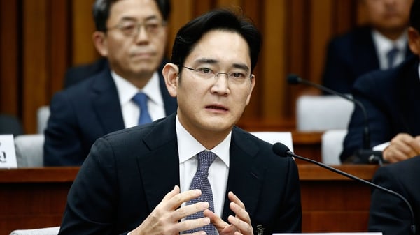 Samsung's group chief Jay Y Lee was arrested today