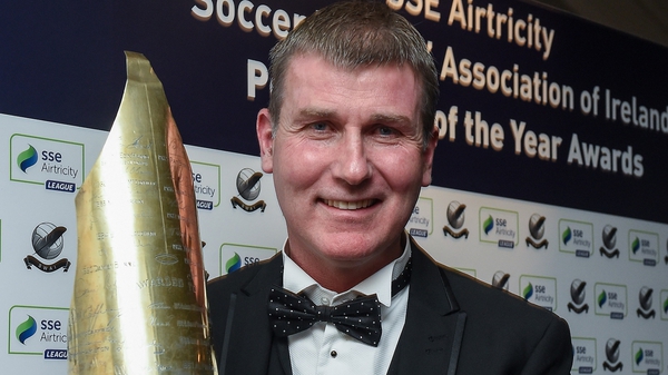 Stephen Kenny is the 2016 SSE Airtricity/Soccer Writers' Association of Ireland Personality of the Year