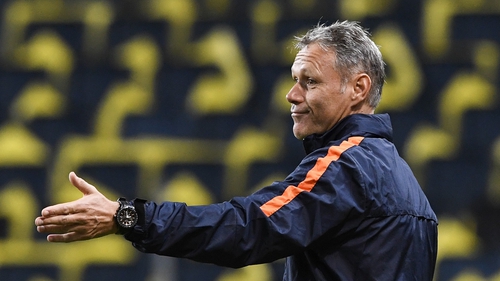 Marco van Basten: 'I'm curious to see how football would work without offside'