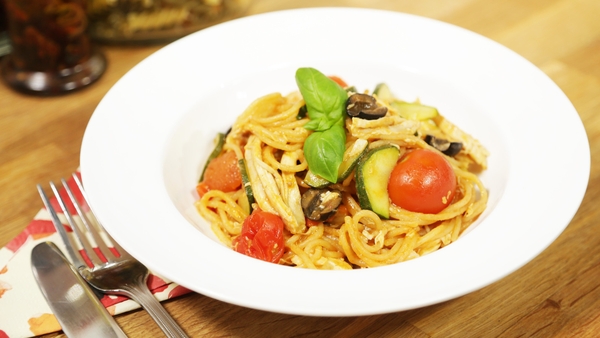 Operation Transformation's easy chicken spaghetti.