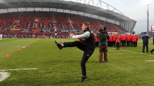 O'Gara has a kick at goal before kick-off