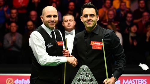 Joe Perry and Ronnie O'Sullivan are back on the baize this evening