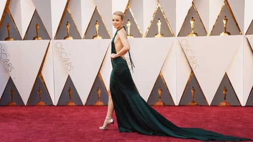 Best oscars cheap looks