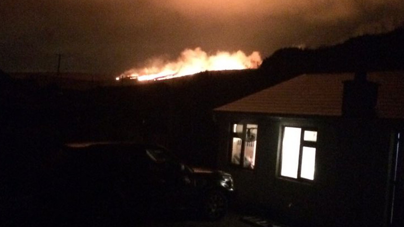 Firefighters tackle gorse fire in Dublin mountains