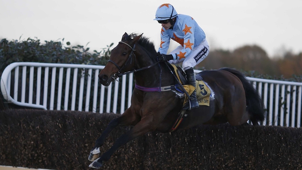 Un De Sceaux is the star attraction in the Ryanair Chase