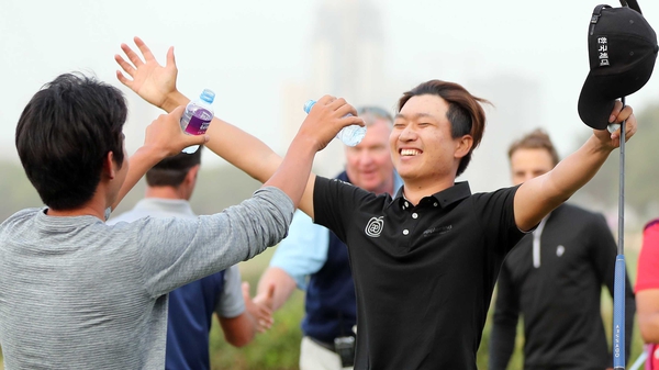 Wang Jeunghun toasts another victory