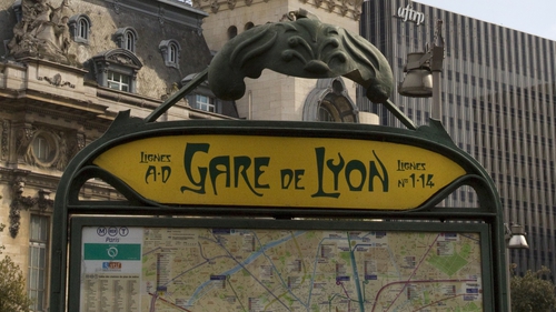 Some of the urinals have been installed behind Gare de Lyon railway station