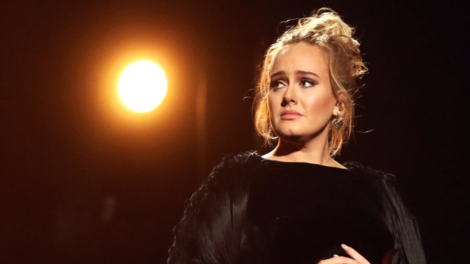 Adele Drops F Bomb As Shes Struck By Grammy Curse