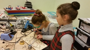 The project will see photonics toolkits made available for all age groups