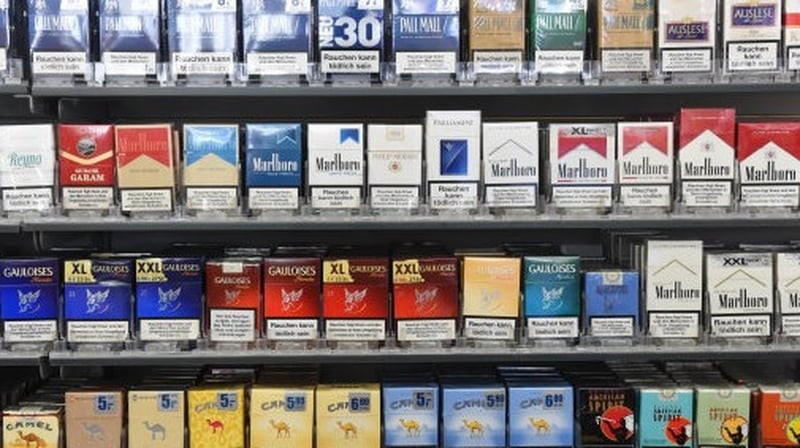 Plain cigarette packaging begins in 2018