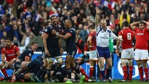 Wayne Barnes played 20 minutes additional time during the France-Wales tie