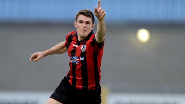 David O'Sullivan scored a hat-trick for Longford Town in their 4-3 win away to Athlone Town