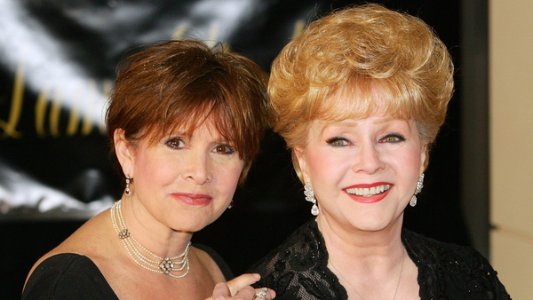 Debbie Reynolds', pictured here with daughter Carrie Fisher, iconic costumes to go on display
