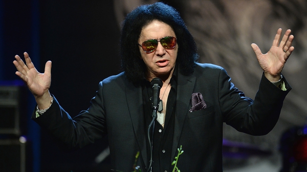 Gene Simmons becomes emotional while paying tribute to Chuck Berry