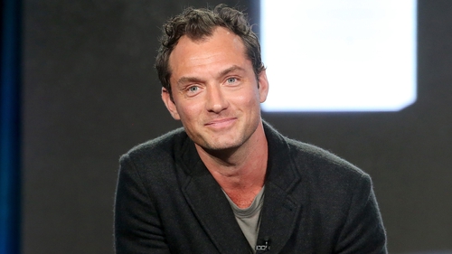 Jude Law - Will begin filming Fantastic Beasts and Where to Find Them sequel this summer