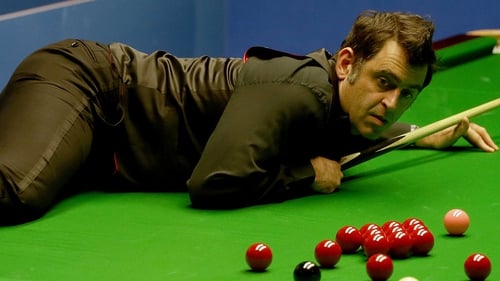 Ronnie O'Sullivan hit top form in the first session of his second round match against rival Shaun Murphy