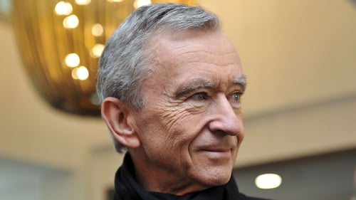LVMH & Arnault move to take full control of Christian Dior
