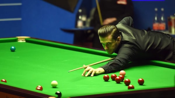 Mark Selby hit breaks of 136 and 143