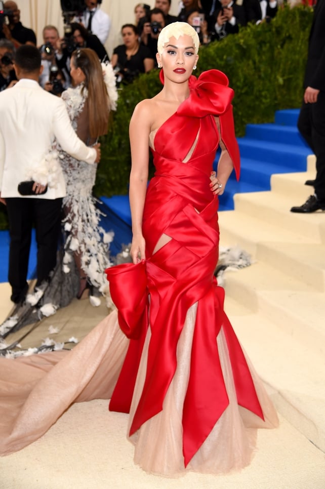 Rita Ora is a gift in this custom Marchesa gown. Check out that hair!