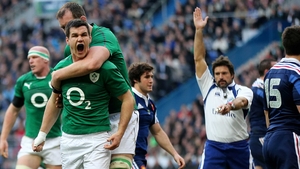Jonathan Sexton celebrates his Paris try during the 2014 Six Nations
