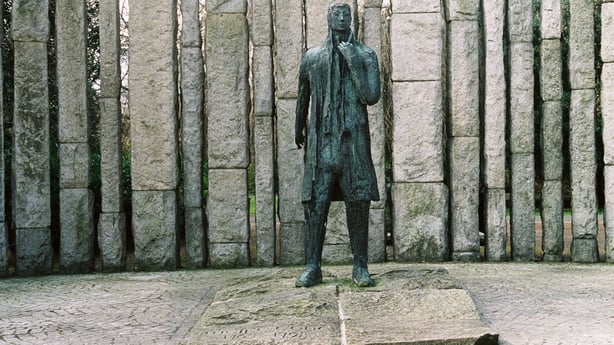 Statue of Wolfe Tone