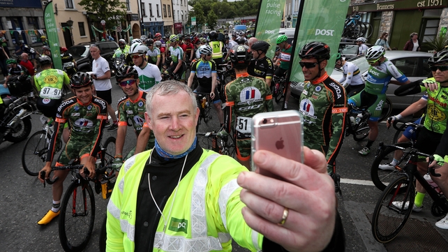 Pat Dowd takes a selfie at the start of today's stage in Newport,