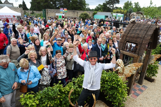 Des Kingston welcoming crowds to his Super Garden winning garden at Bloom